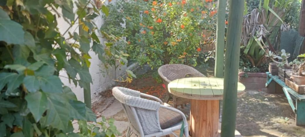 The Farmhouse B&B Стелленбос Номер фото